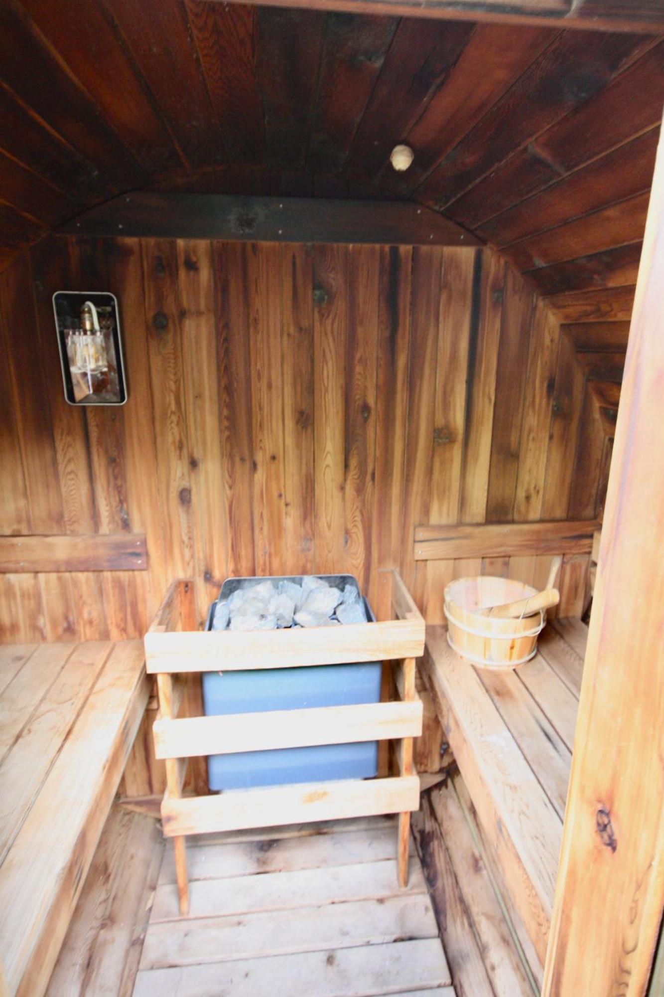 Bournemouth Hot Tub & Sauna Holiday Let Luaran gambar