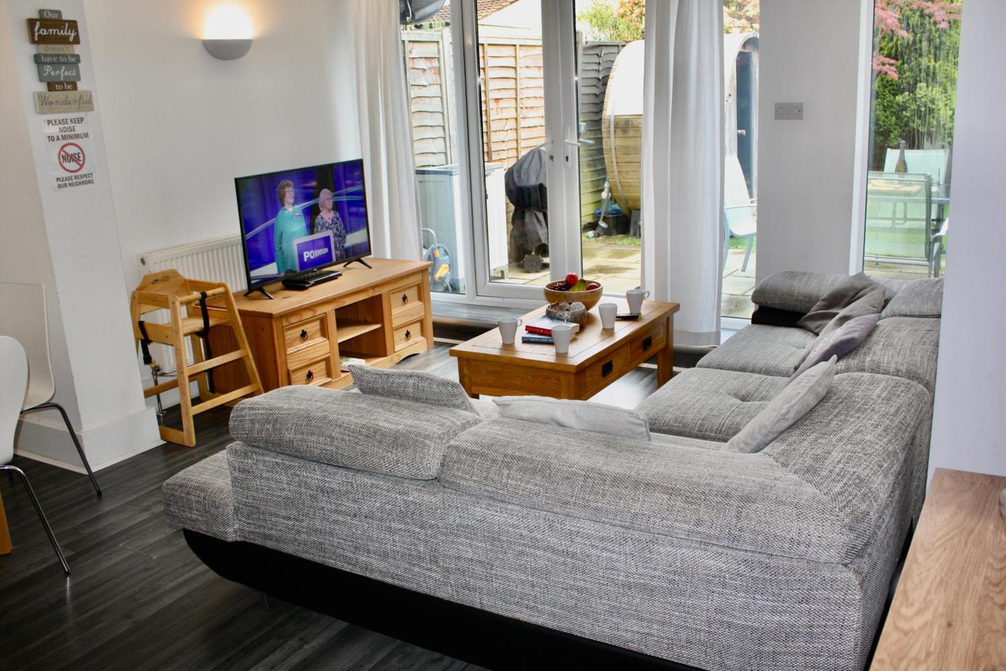 Bournemouth Hot Tub & Sauna Holiday Let Luaran gambar