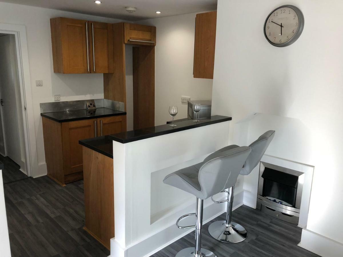 Bournemouth Hot Tub & Sauna Holiday Let Luaran gambar