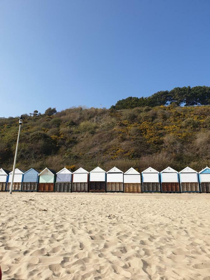 Bournemouth Hot Tub & Sauna Holiday Let Luaran gambar